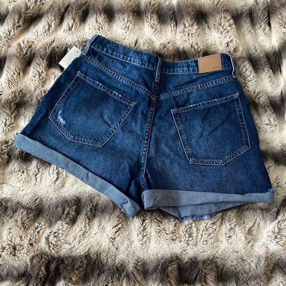 Aero size 8 high rise denim shorts - Picture 3 of 4